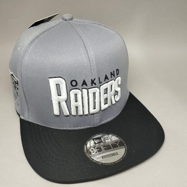 New Era Cerradas con elástico