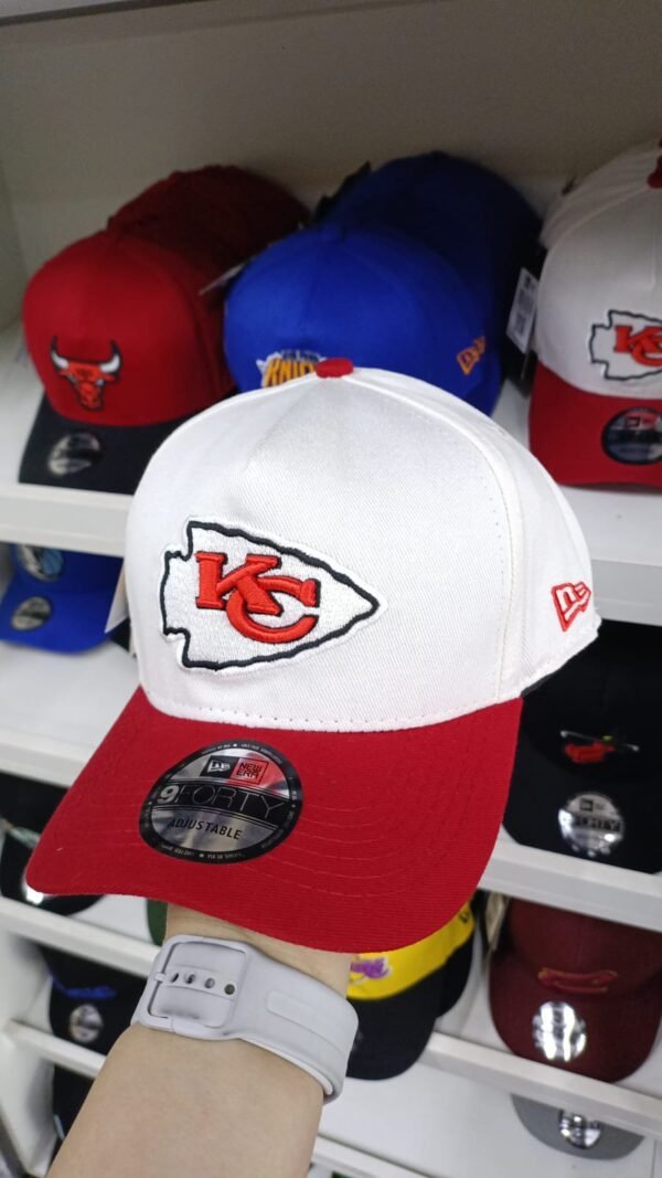 New Era Cerradas Con Elástico