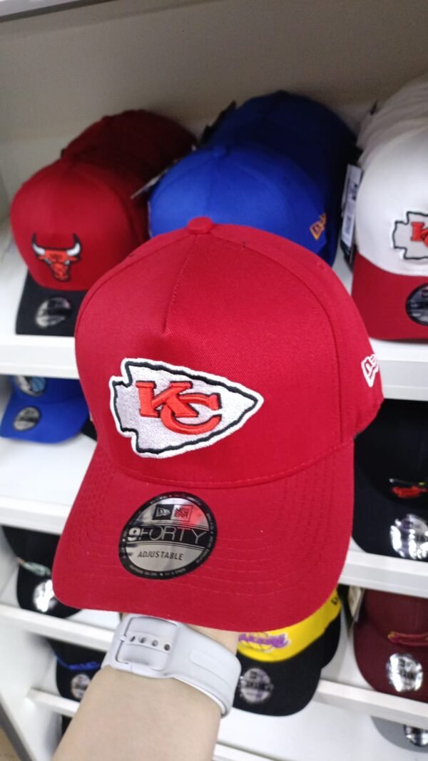 New Era Cerradas Con Elástico
