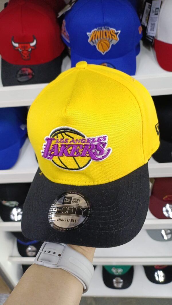 New Era Cerradas Con Elástico