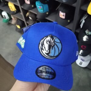 NY Cerradas con Elástico y Visera Curva