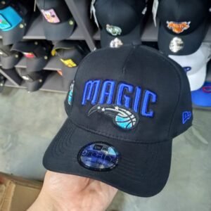 NY Cerradas con Elástico y Visera Curva