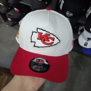 NY Cerradas con Elástico y Visera Curva