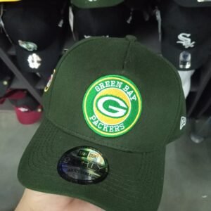 NY Cerradas con Elástico y Visera Curva