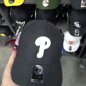 NY Cerradas con Elástico y Visera Curva