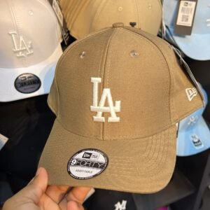 LA